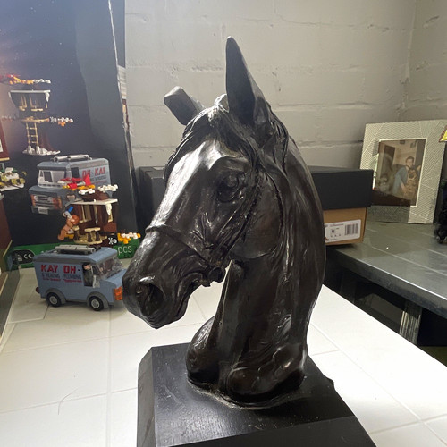 Black horse head bust - horse,