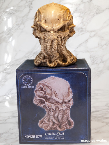 Astounding life size gothic - astounding,