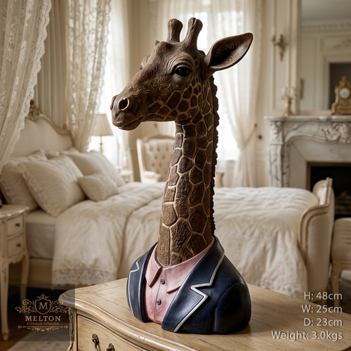Animal giraffe bust sculpture - giraffe,