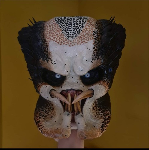 Lifesize predator bust head