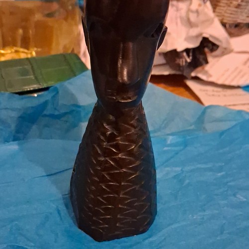 Black abstract carved head - black,